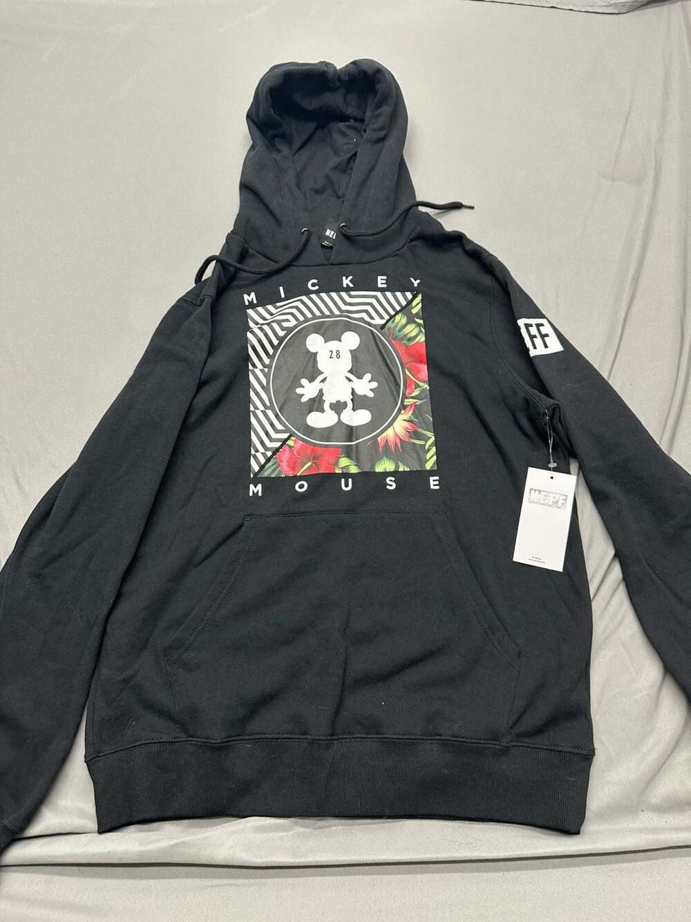 Neff x Disney Mickey Mouse Floral Graphic Pullover Hoodie Black Small NWT